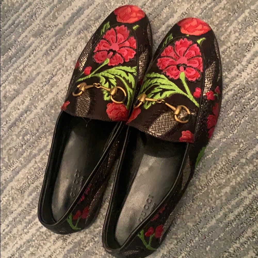 GENUINE Gucci floral loafers! Size 39. Great condition